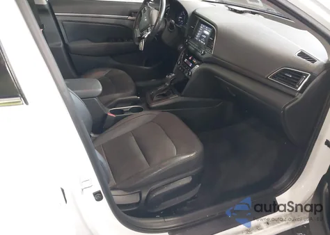 2017 Hyundai Elantra Limited z USA, uszkodzony, nr VIN 5NPD84LF1HH129350